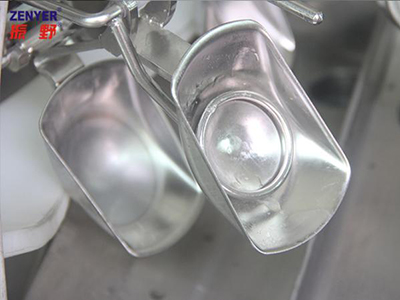 501B Egg Breaking and Separating Machine